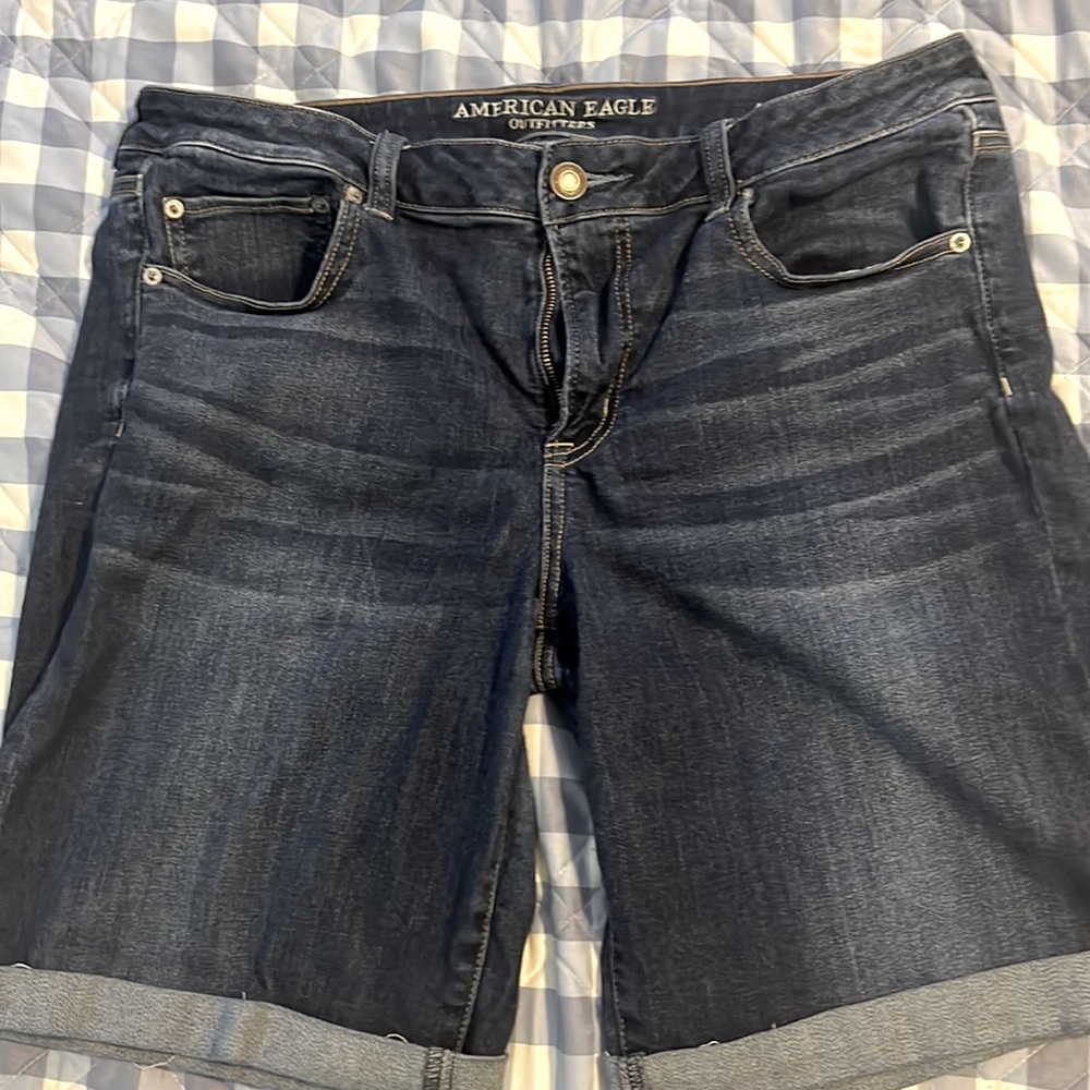 American Eagle Skinny Bermuda Shorts